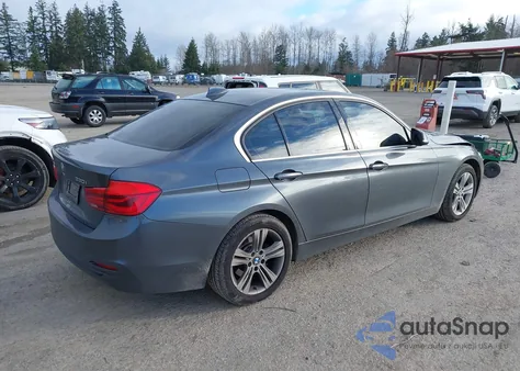 2018 BMW 330I xDrive z USA, uszkodzony, nr VIN WBA8D9C58JA614936